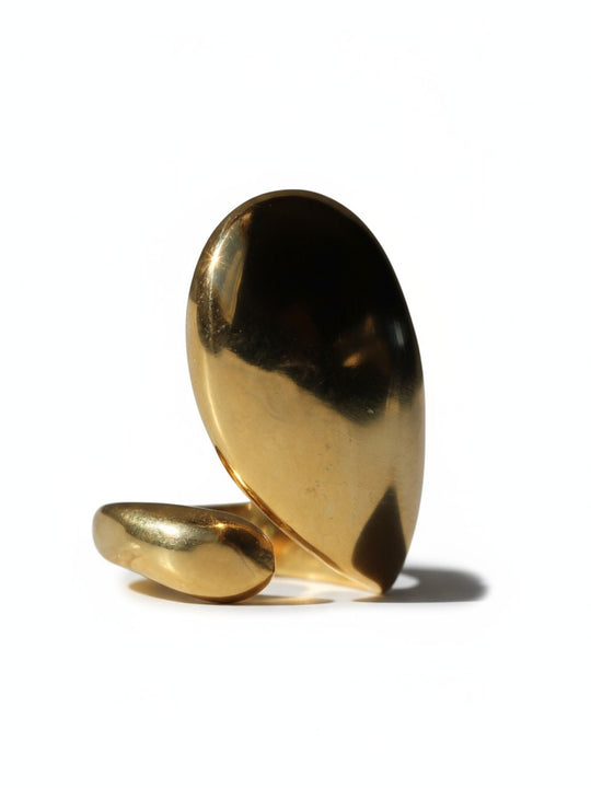 Lia Ring